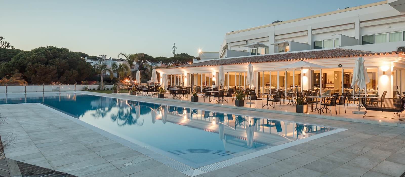 Heated Outdoor Pool, Dona Filipa Hotel