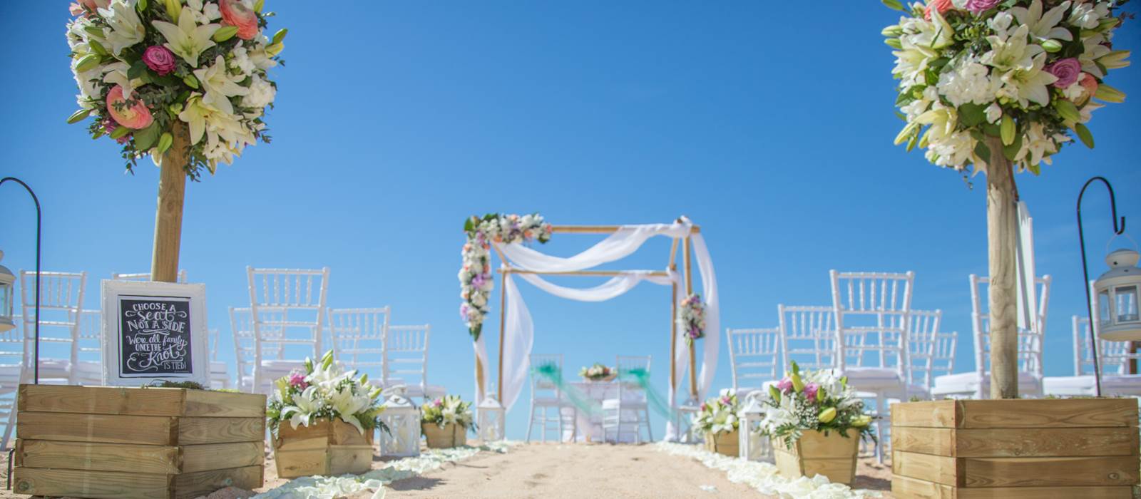 Dona Filipa Hotel Beach Wedding