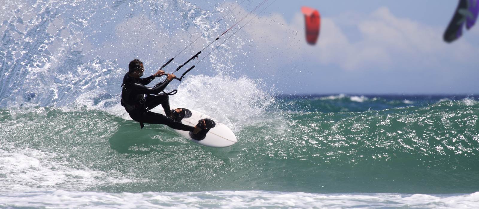 Kitesurfing in the Algarve