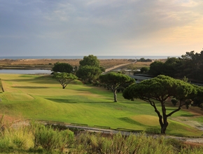 Panoramic view of Pinheiros Altos Golf Course