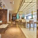 Duques Bar, Dona Filipa Hotel