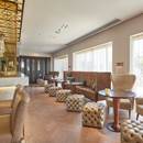 Duques Bar, Dona Filipa Hotel