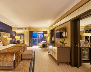 Platinum Suite at Dona Filipa Hotel