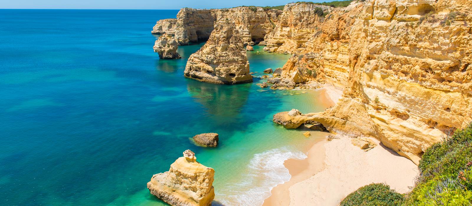 Marinha Beach